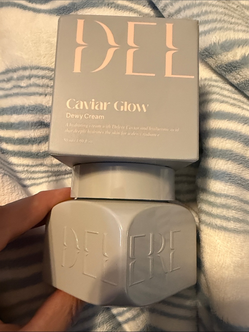 Delere Caviar Glow